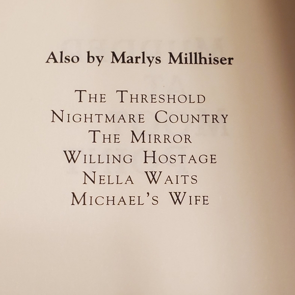 Autographed book by Author Marlys Millhiser, Murder at Moot Point. Hardback. - Picture 8 of 8